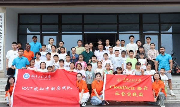 配资排名第一 “荆州博士第一村” 来了外国留学生